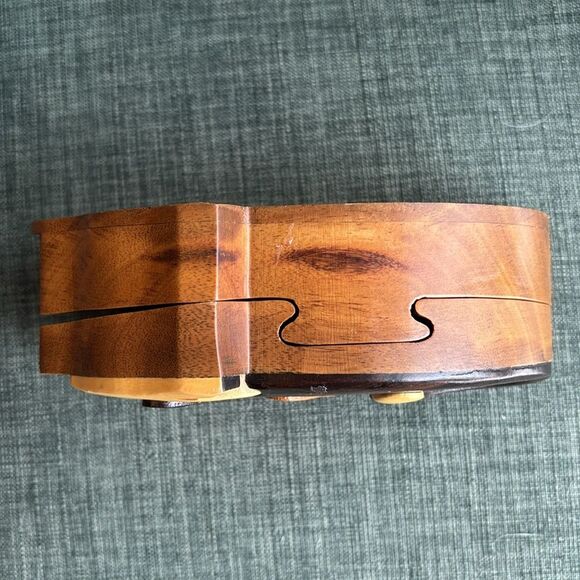 Handcrafted Wooden Cat Puzzle box with Bow secret stash box unique EUC! - Picture 5 of 8